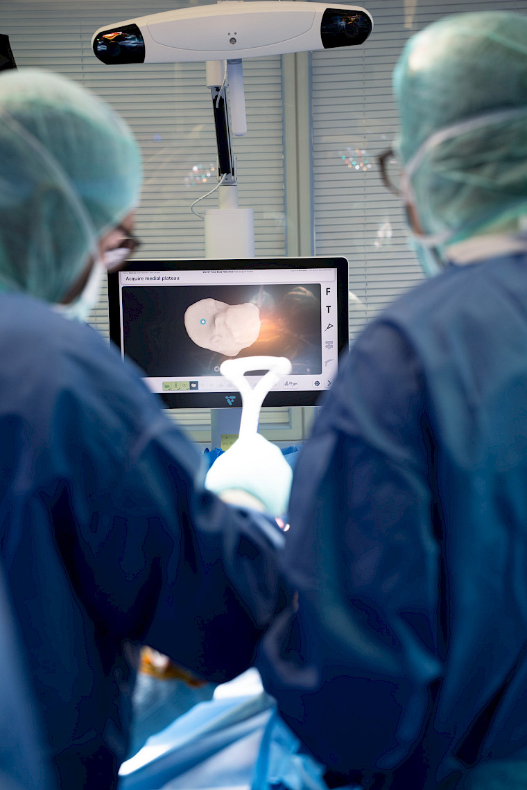 VELYS™ Robotic-Assisted Solution («VRAS») System