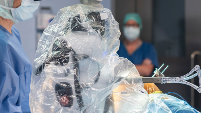 Robotergestützte Knieprothesenoperation